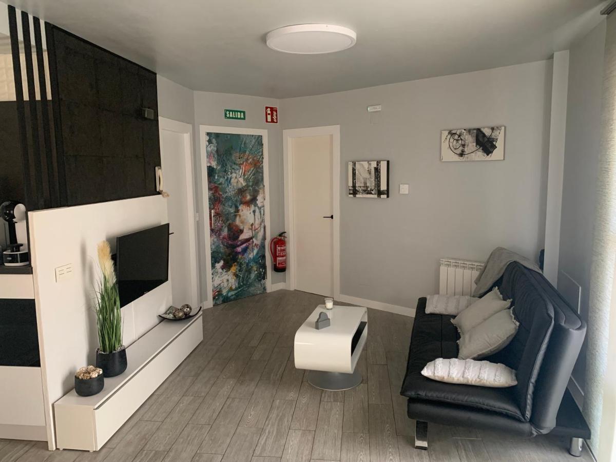 L&D -Parking Incluido- Apartman Tudela Kültér fotó
