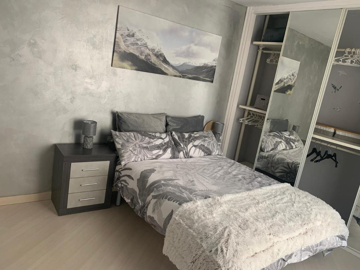 L&D -Parking Incluido- Apartman Tudela Kültér fotó